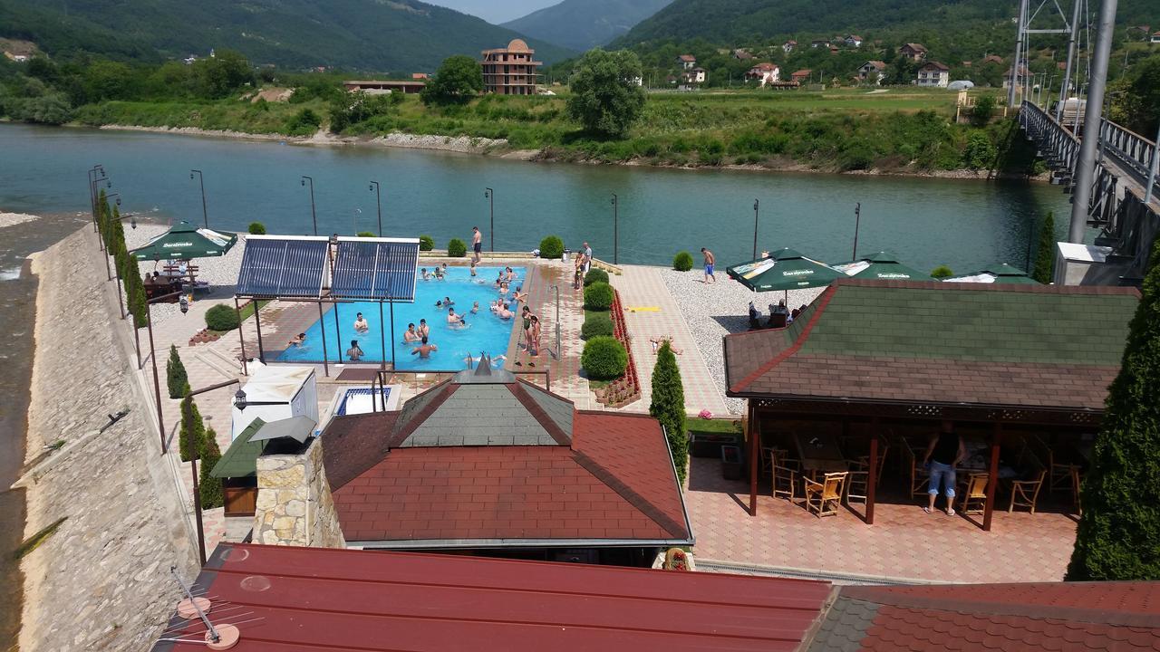 Hotel Pansion Basa Ustikolina Exterior foto